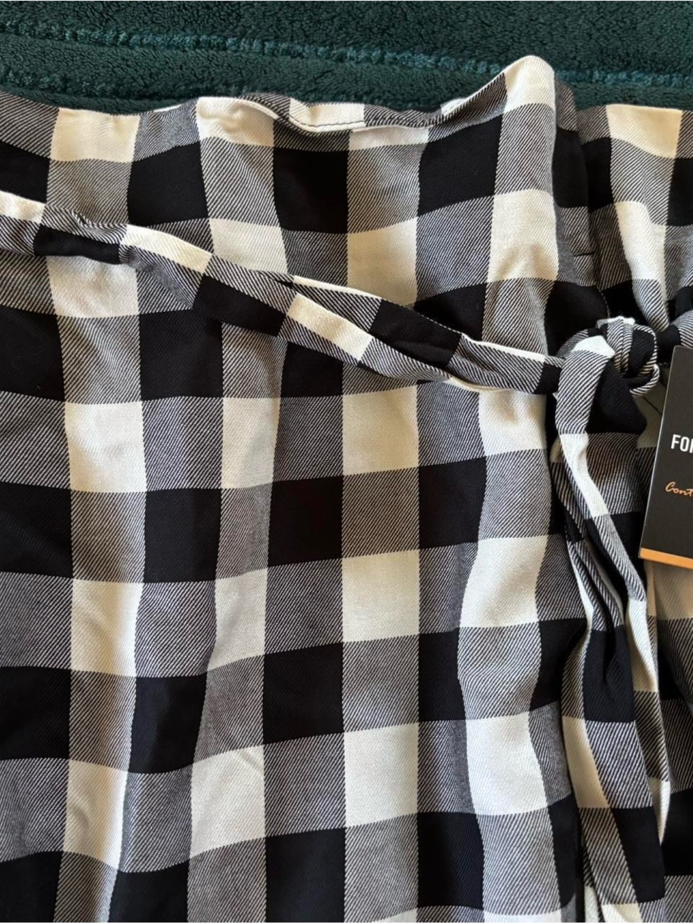 Forever 21 Black and White Gingham Waist-Tie Skirt - Picture 2 of 3